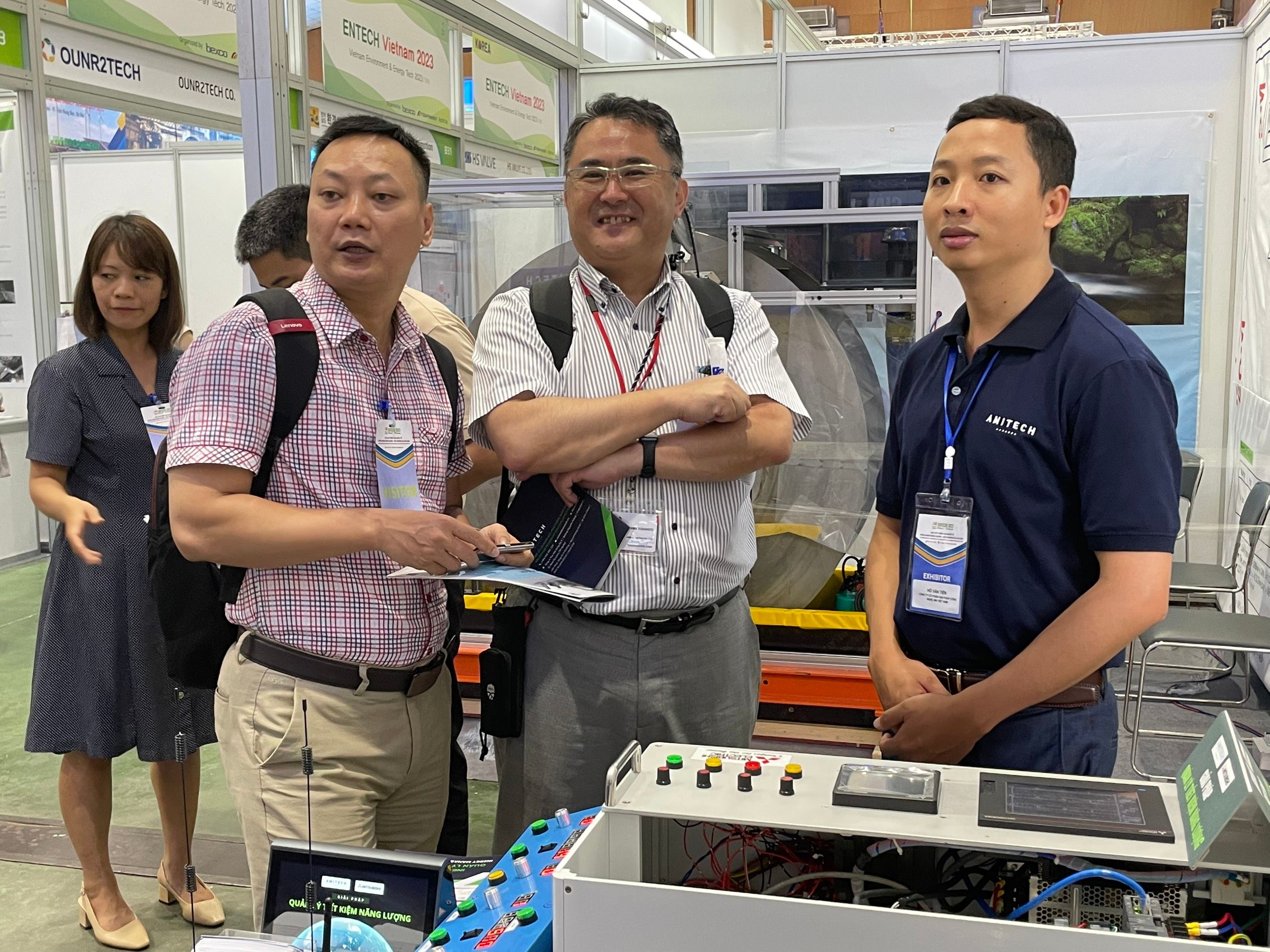 AMITECH tham gia Hội chợ ENTECH Hà Nội 2023 - ảnh 3