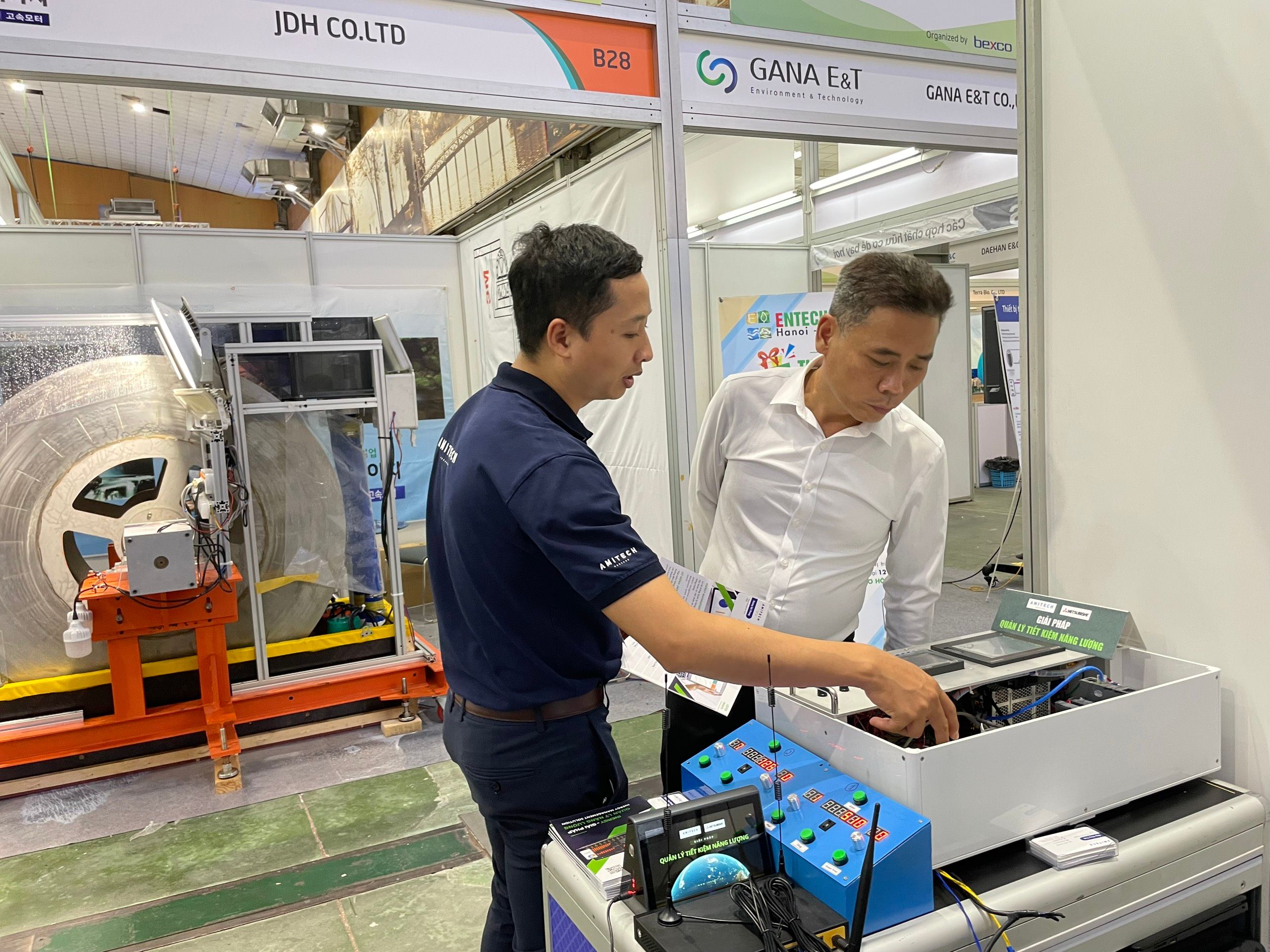 AMITECH tham gia Hội chợ ENTECH Hà Nội 2023 - ảnh 5