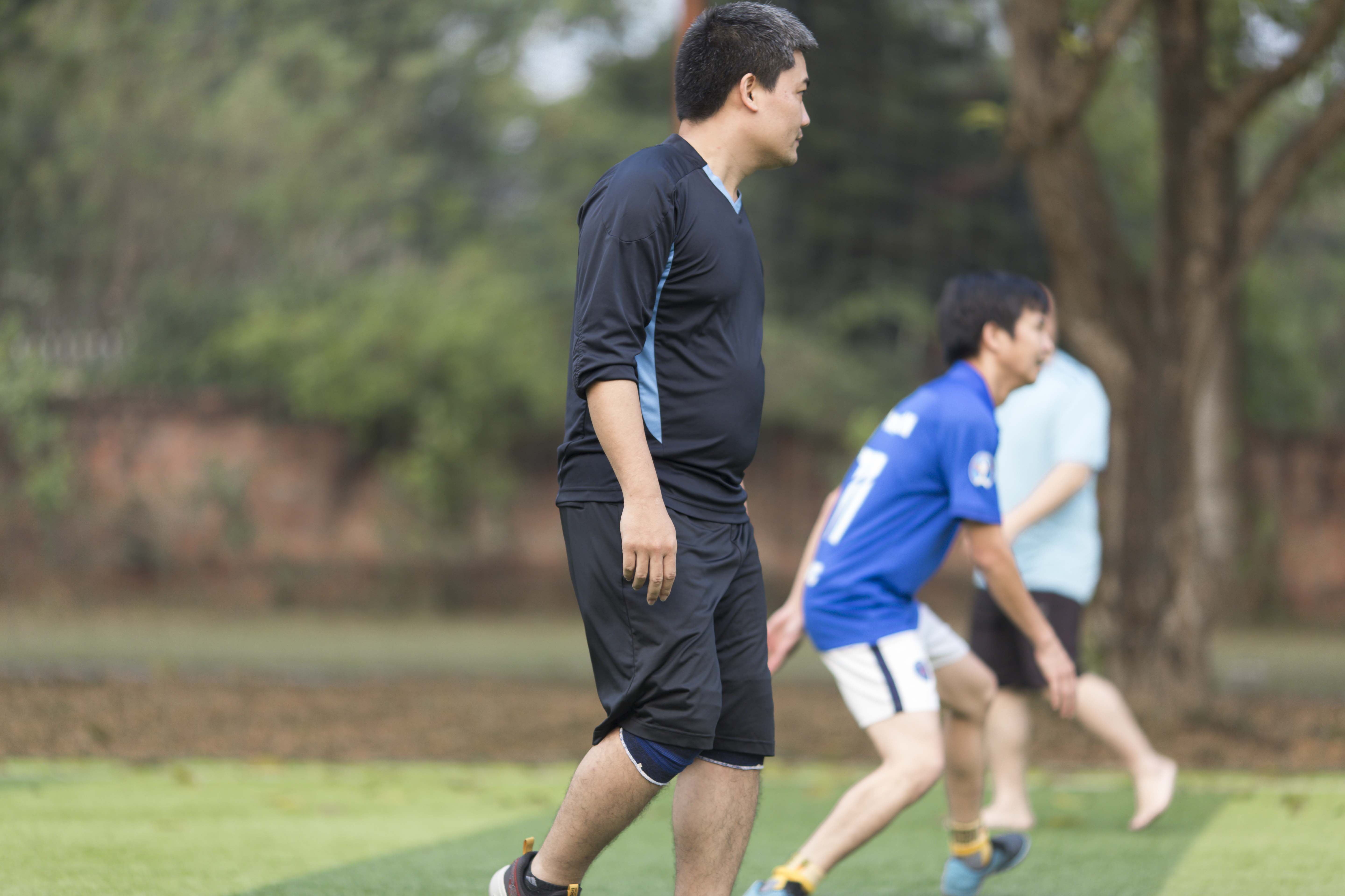 Giao hữu bóng đá - ảnh 2