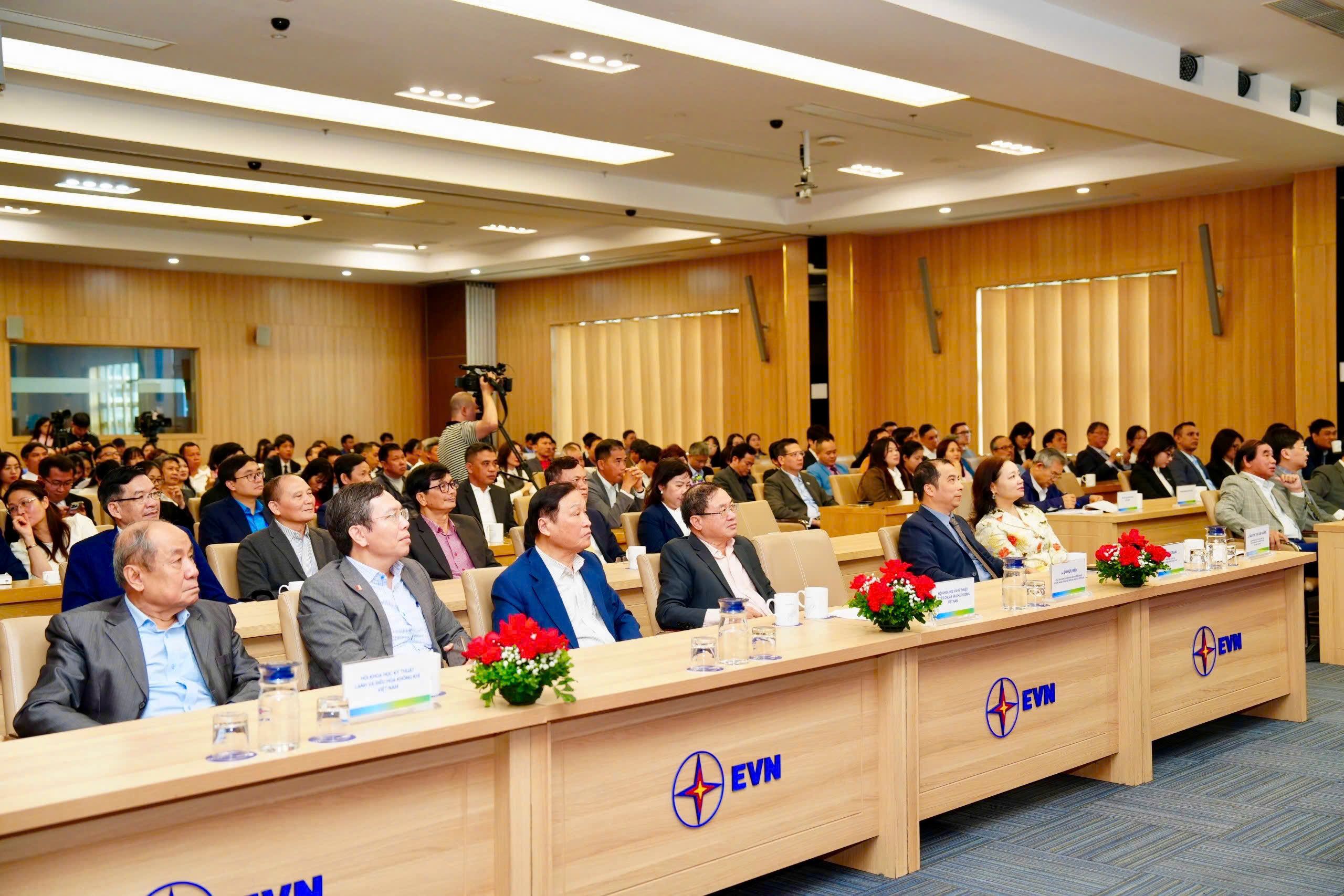 Lễ trao giải Chứng nhận: Giải pháp công nghệ hiệu quả năng lượng đổi mới sáng tạo năm 2025 - ảnh 4